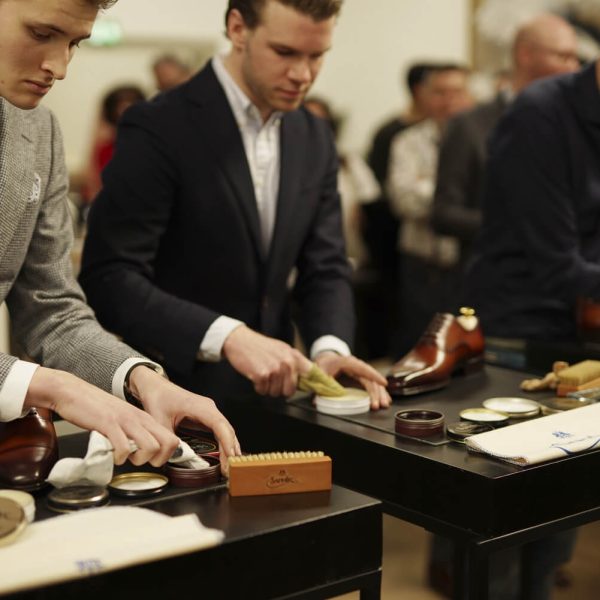 NK-Schoenpoetsen-Super-Trunk-Show - theshoecareshop.com